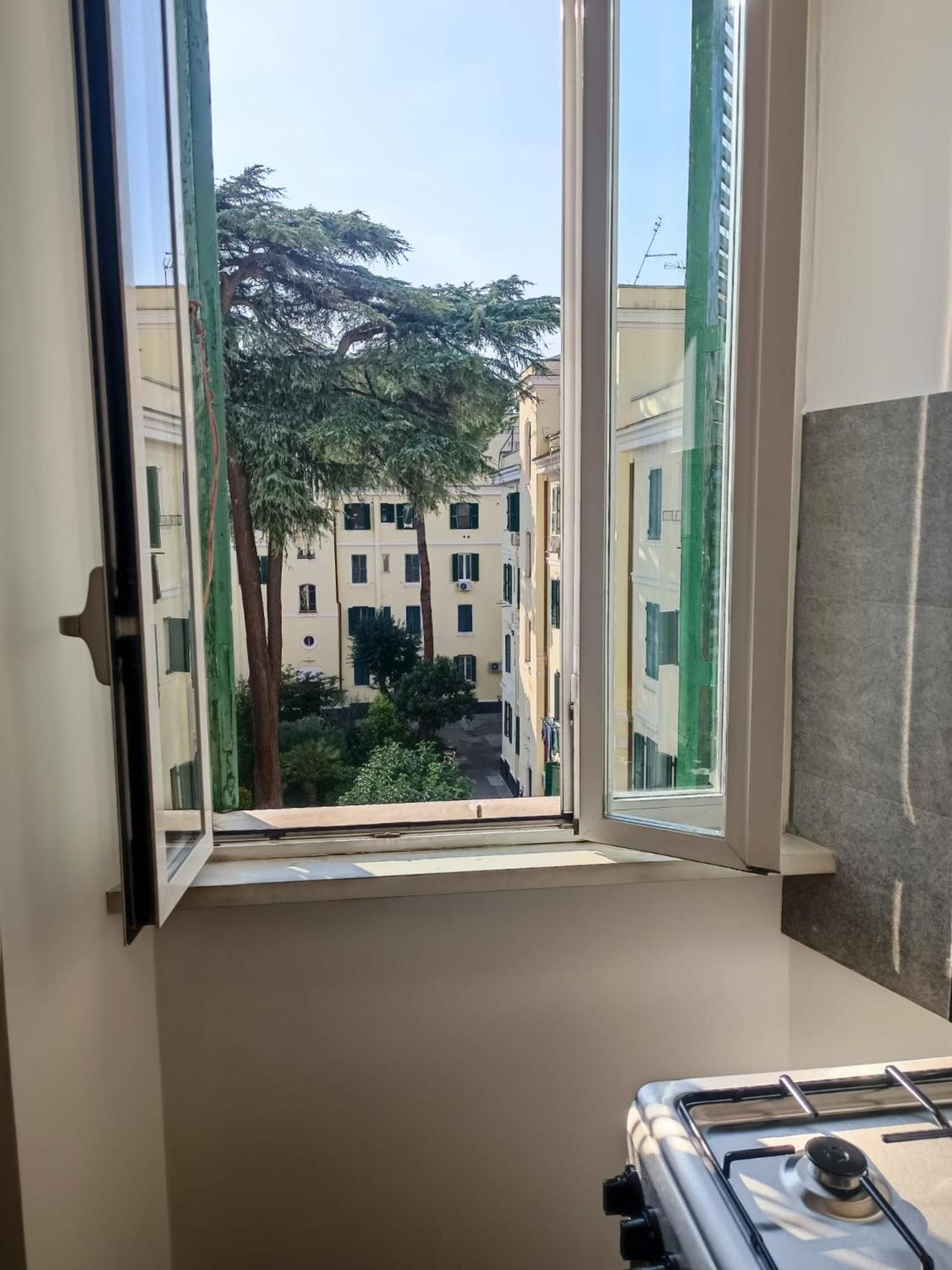 Testaccio Apartment *